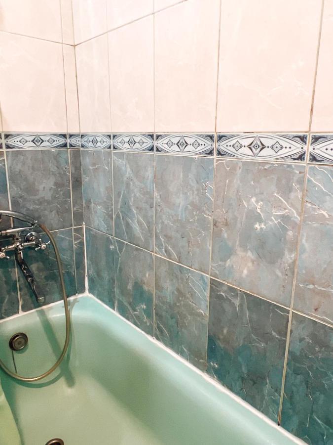 Apartment Near Metro Station Darnitsa Киев Экстерьер фото